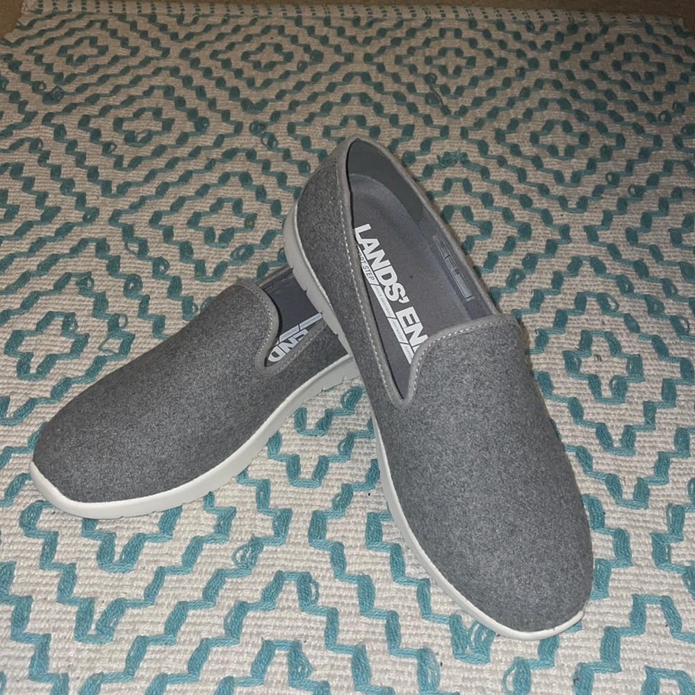 EUC Lands’ End Women’s Slip On Shoes